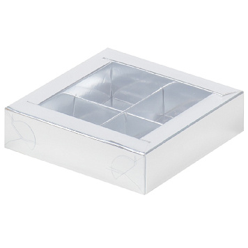 картинка Коробка для 4 конфет с пластиковой крышкой 120*120*30мм СЕРЕБРО от магазинаАрт-Я