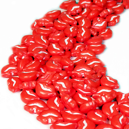 картинка Посыпка 3D Губы красные, 50гр от магазинаАрт-Я